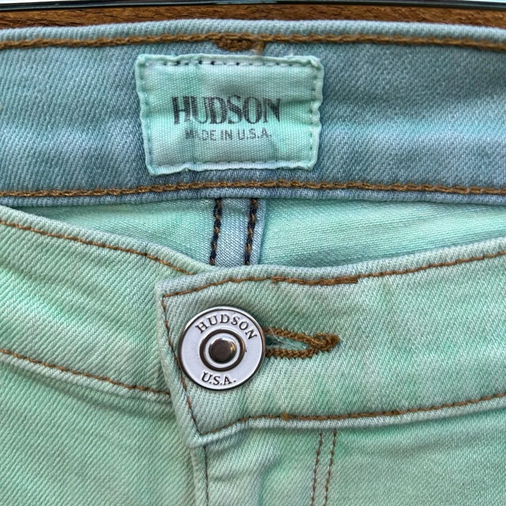 NWOT-Sz 29 Crop Krista Hudson dip dye jeans